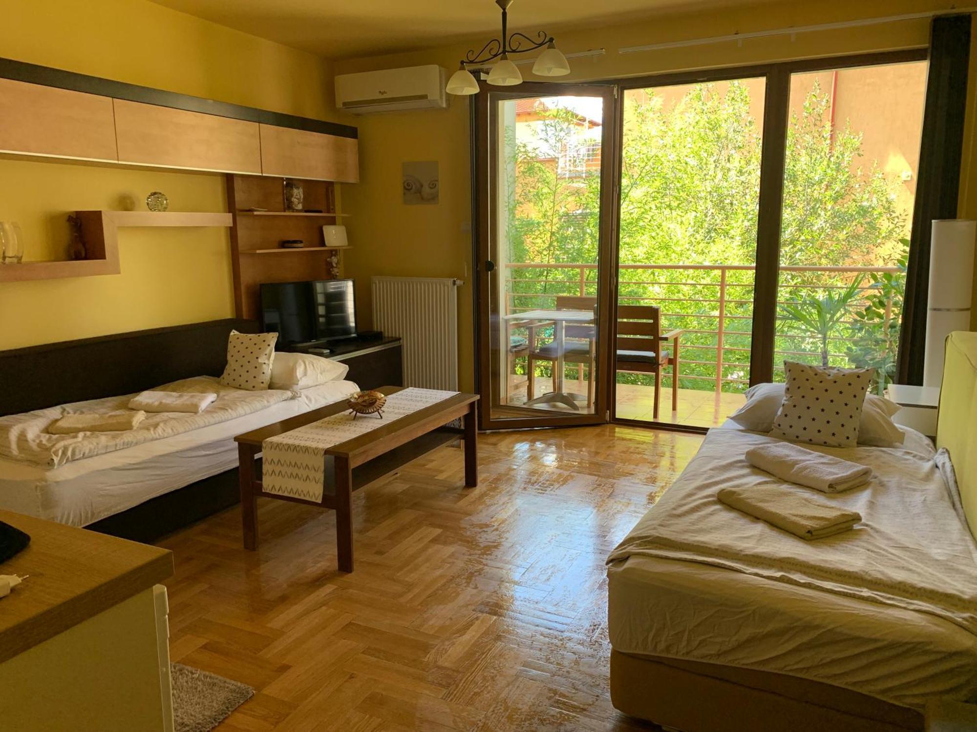 Mandarin Wellness Apartman Siófok Buitenkant foto