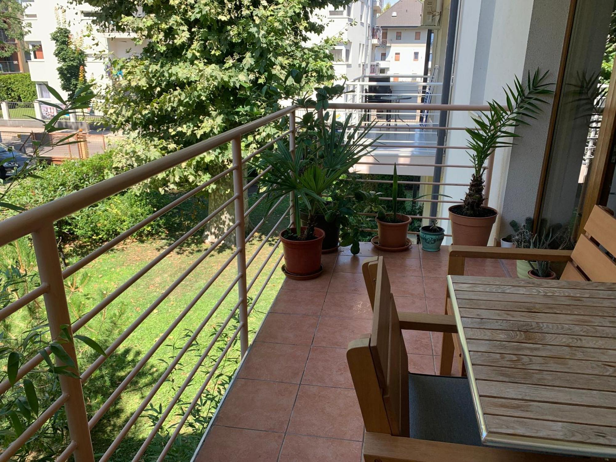 Mandarin Wellness Apartman Siófok Buitenkant foto