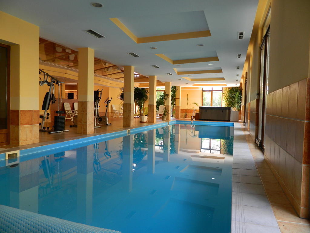 Mandarin Wellness Apartman Siófok Buitenkant foto